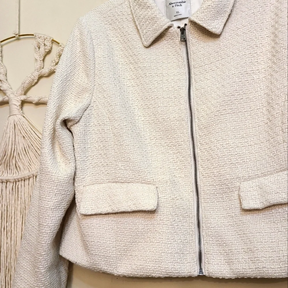 Abercrombie & Fitch Tweed Crop Jacket In Cream Size XL - Picture 4 of 8